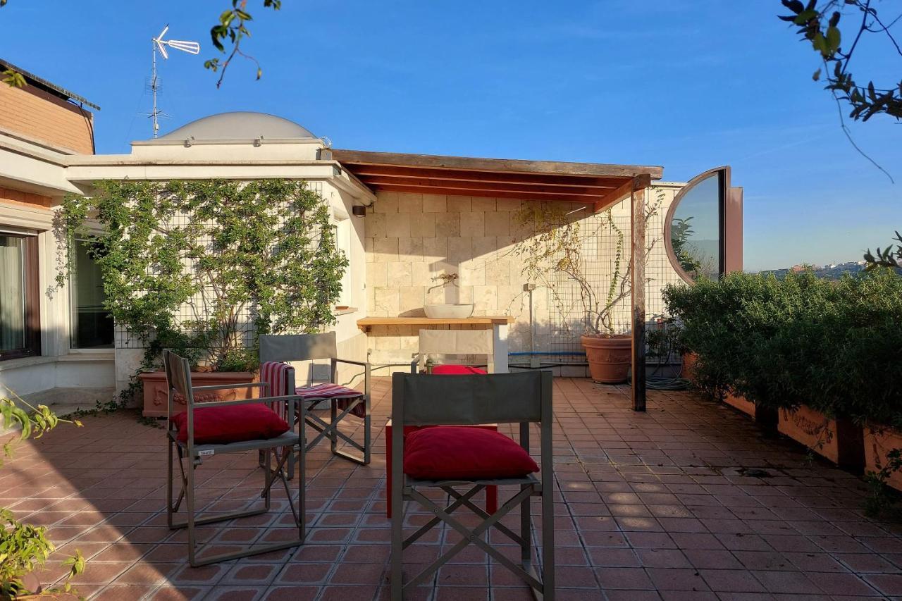Beautiful Loft In Ponte Milvio With Terrace Apartment Rome Exterior photo